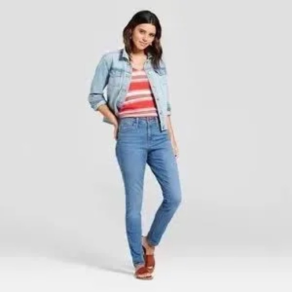 Universal Thread Jeans Women's High-Rise Skinny Jeans Blue 2 Short - Picture 1 of 5
